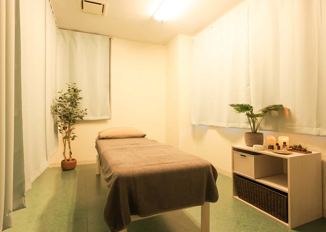 国家資格保持のセラピストが施術